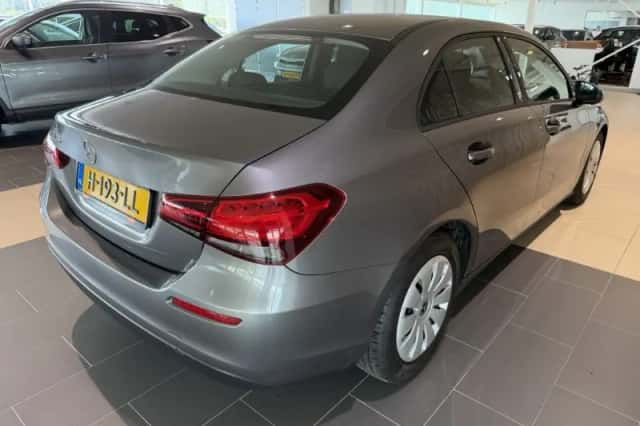 Mercedes-Benz A-Klasse (2020) thumbnail 3