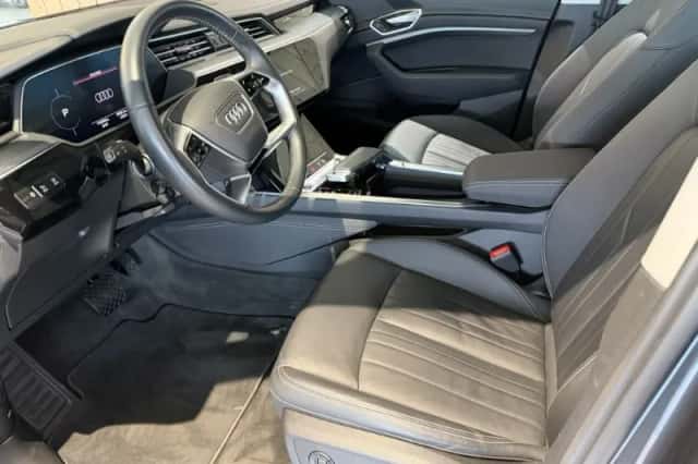 Audi e-tron Sportback (2020) thumbnail 5