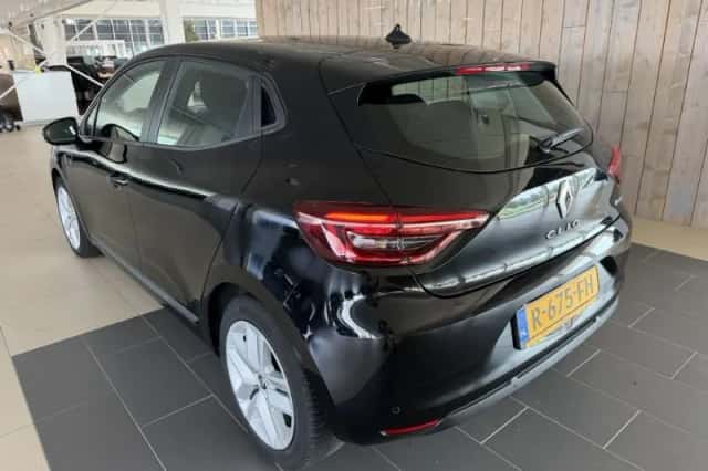Renault Clio (2022) thumbnail 5
