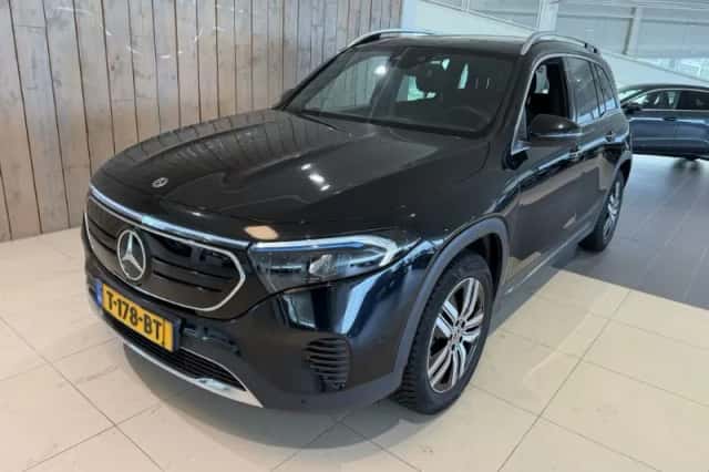 Mercedes-Benz EQB (2023) thumbnail 1