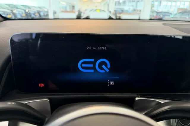 Mercedes-Benz EQB (2023) thumbnail 6