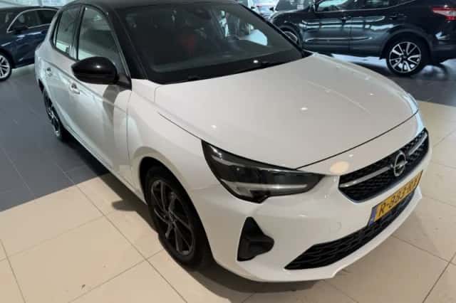 Opel Corsa (2022) thumbnail 2