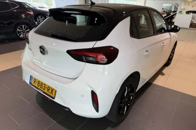 Opel Corsa (2022) thumbnail 4