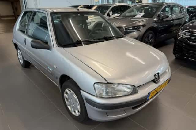 Peugeot 106 (2000) thumbnail 2
