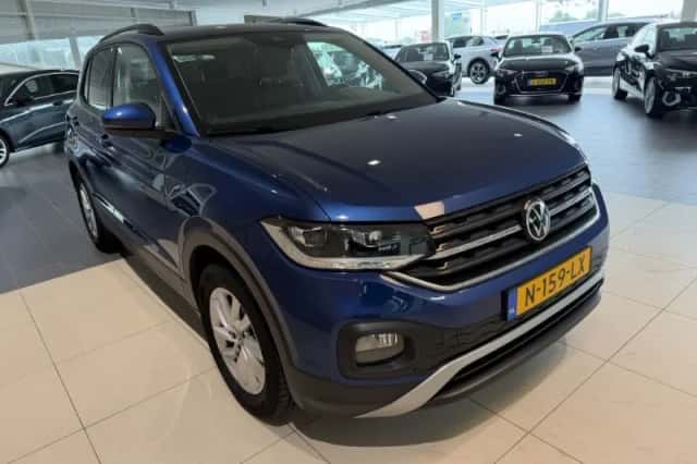 Volkswagen T-Cross (2021) thumbnail 2