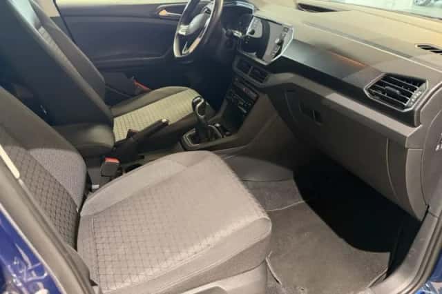 Volkswagen T-Cross (2021) thumbnail 3