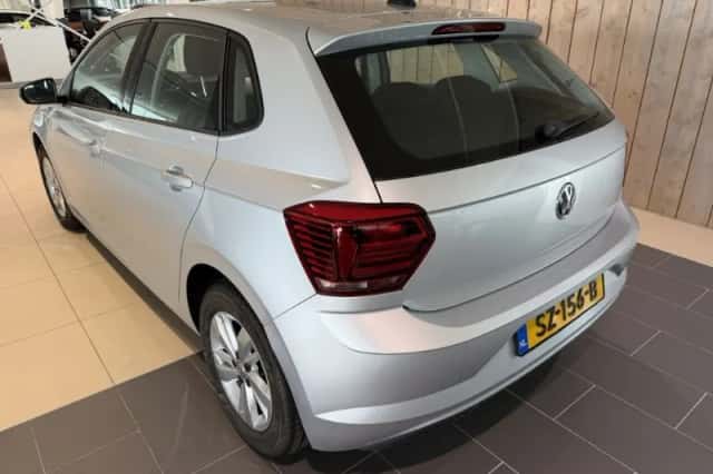 Volkswagen Polo (2018) thumbnail 4