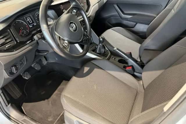 Volkswagen Polo (2018) thumbnail 5