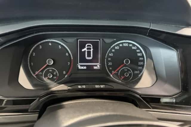 Volkswagen Polo (2018) thumbnail 6