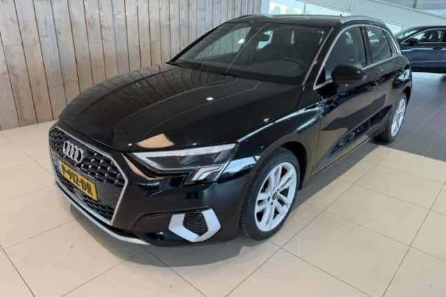 Audi A3 (2022) thumbnail 1