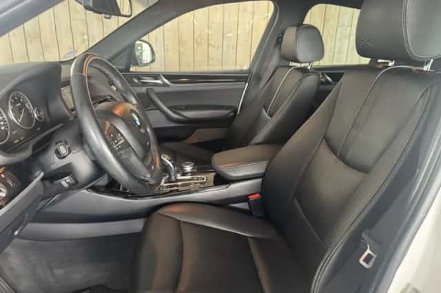 BMW X4 (2015) thumbnail 5