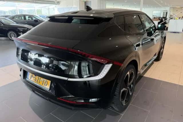 Kia EV6 (2022) thumbnail 4