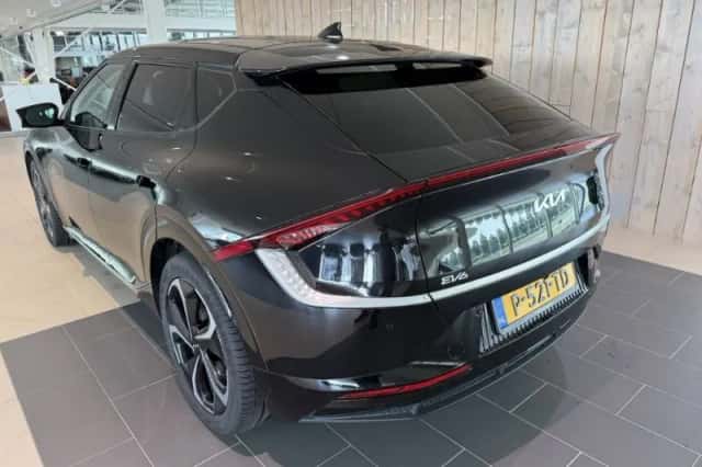 Kia EV6 (2022) thumbnail 5