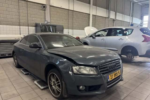 Audi A5 (2009) thumbnail 1