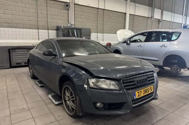 Audi A5 (2009) thumbnail 2