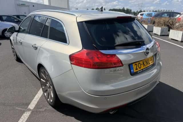 Opel Insignia (2010) thumbnail 5