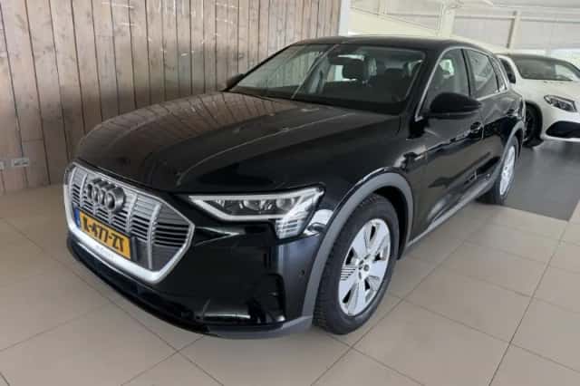 Audi e-tron (2021) thumbnail 1