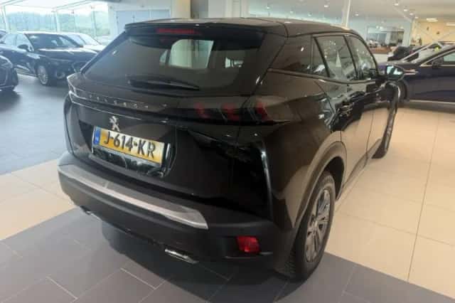 Peugeot 2008 (2020) thumbnail 4