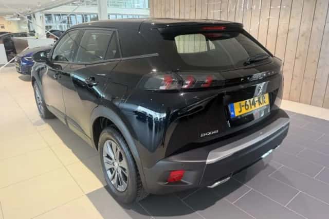 Peugeot 2008 (2020) thumbnail 5