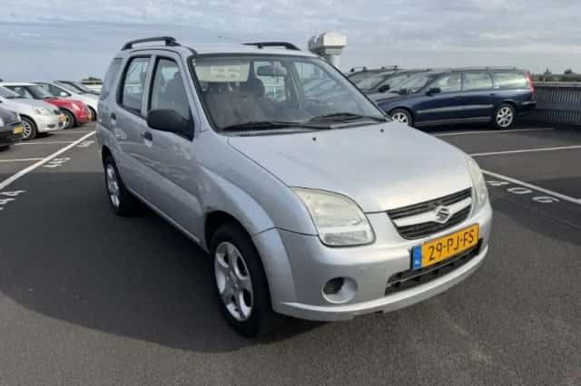 Suzuki Ignis (2004) thumbnail 2