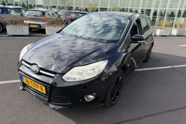 Ford Focus (2012) thumbnail 1