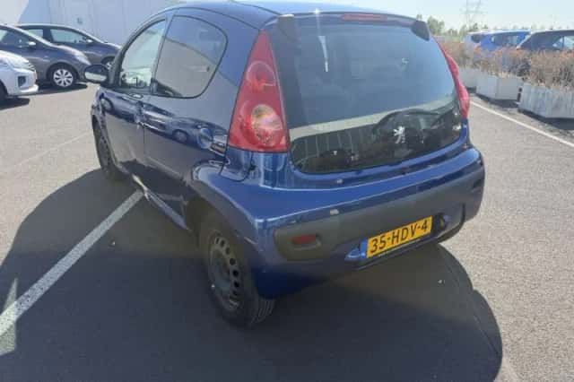 Peugeot 107 (2008) thumbnail 6