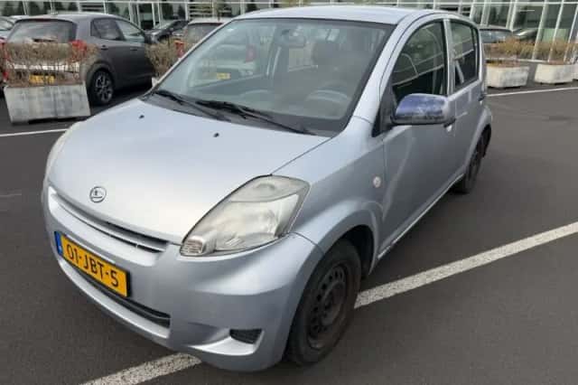 Daihatsu Sirion (2009) thumbnail 1