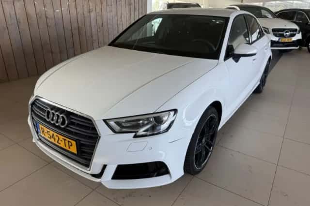 Audi A3 (2017) thumbnail 1
