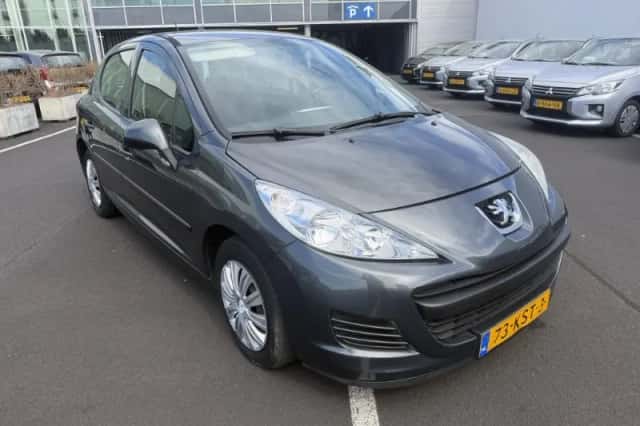Peugeot 207 (2010) thumbnail 2