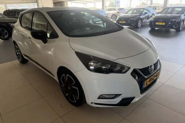 Nissan Micra (2021) thumbnail 2