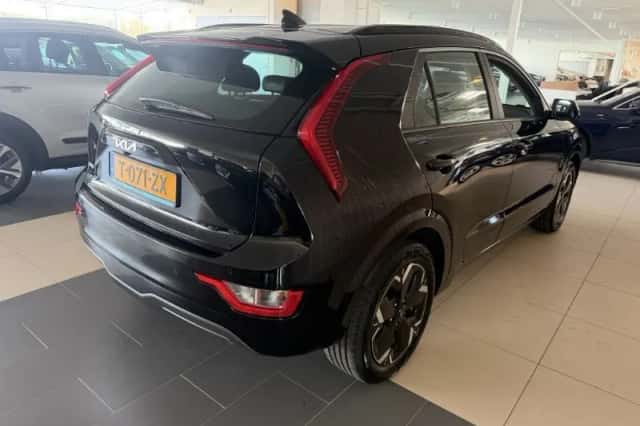 Kia Niro EV (2023) thumbnail 4