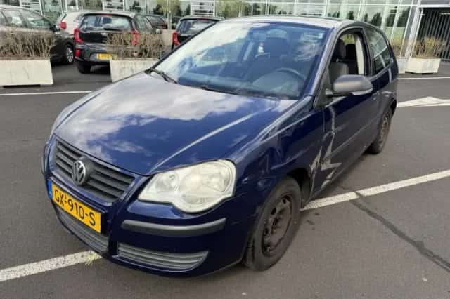 Volkswagen Polo (2006) thumbnail 1
