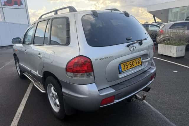 Hyundai Santa Fe (2006) thumbnail 5