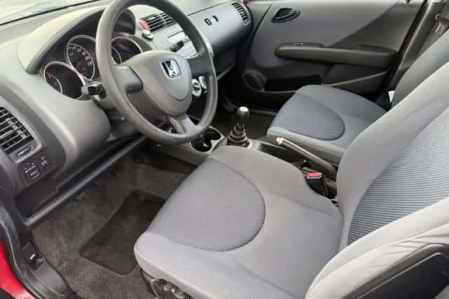 Honda Jazz (2006) thumbnail 6