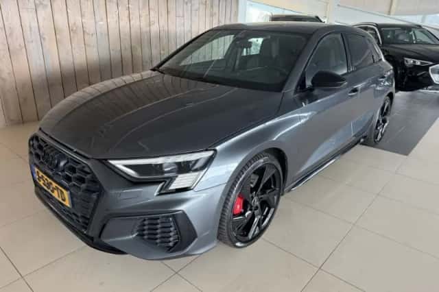 Audi S3 (2022) thumbnail 1