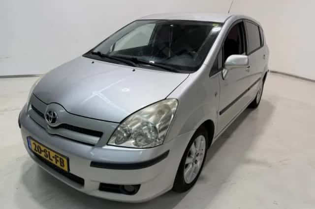 Toyota Verso (2006) thumbnail 1