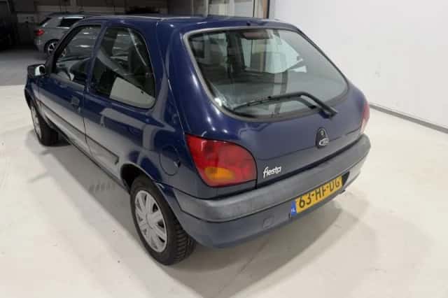 Ford Fiesta (2001) thumbnail 4
