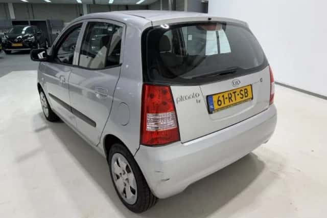 Kia Picanto (2005) thumbnail 5