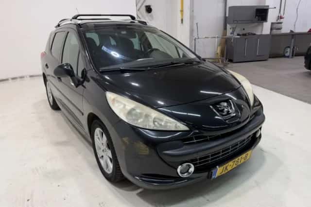 Peugeot 207 (2008) thumbnail 2