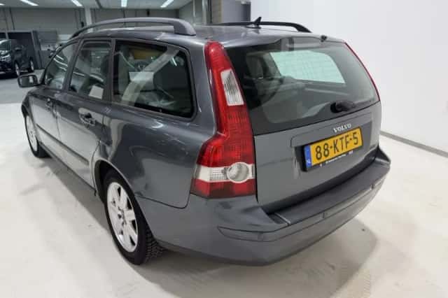 Volvo V50 (2004) thumbnail 5