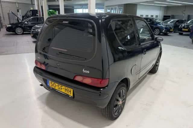 Fiat Seicento (2005) thumbnail 4