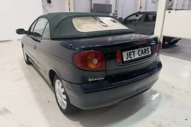 Renault Mégane (2001) thumbnail 4