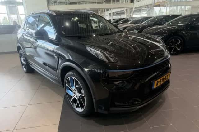 Lynk & Co 01 (2022) thumbnail 1