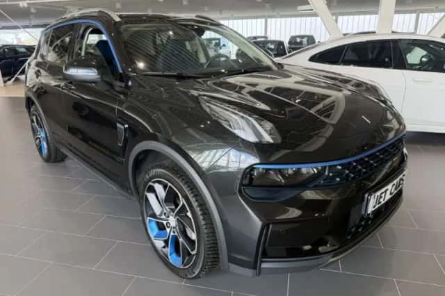 Lynk & Co 01 (2022) thumbnail 2