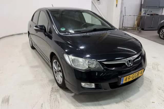 Honda Civic (2008) thumbnail 2