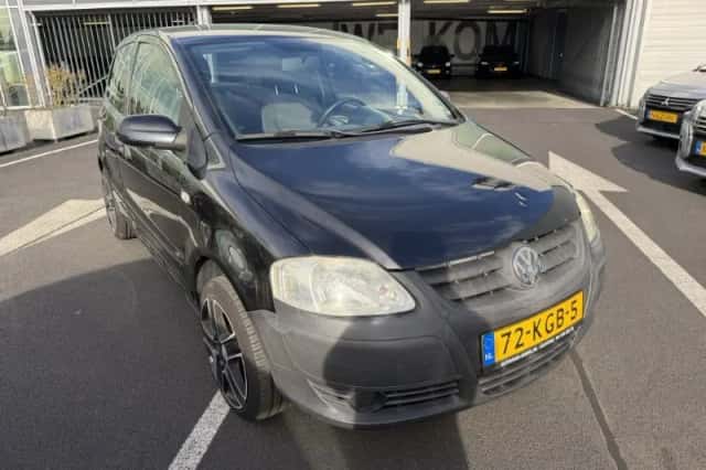 Volkswagen Fox (2009) thumbnail 1