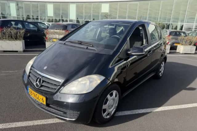 Mercedes-Benz A-Klasse (2010) thumbnail 1