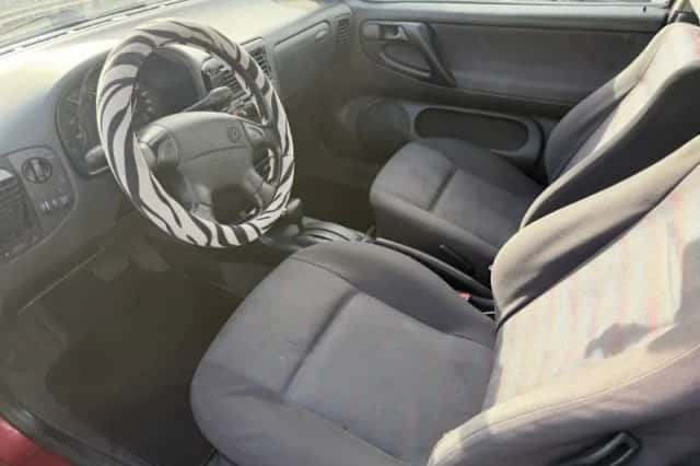 Volkswagen Polo (1999) thumbnail 6
