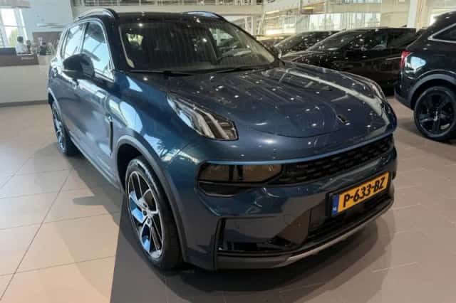 Lynk & Co 01 (2022) thumbnail 1