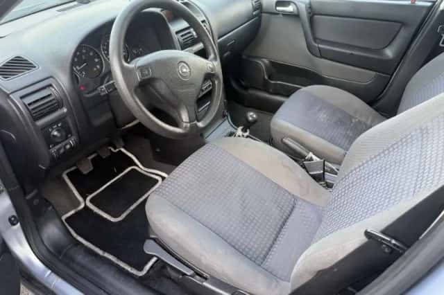 Opel Astra (2003) thumbnail 6